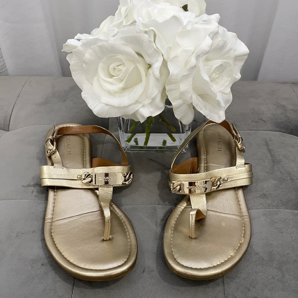 Sandal